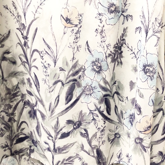 Lauren Conrad Sheer Floral Tunic, Size Small EUC - Picture 2 of 5